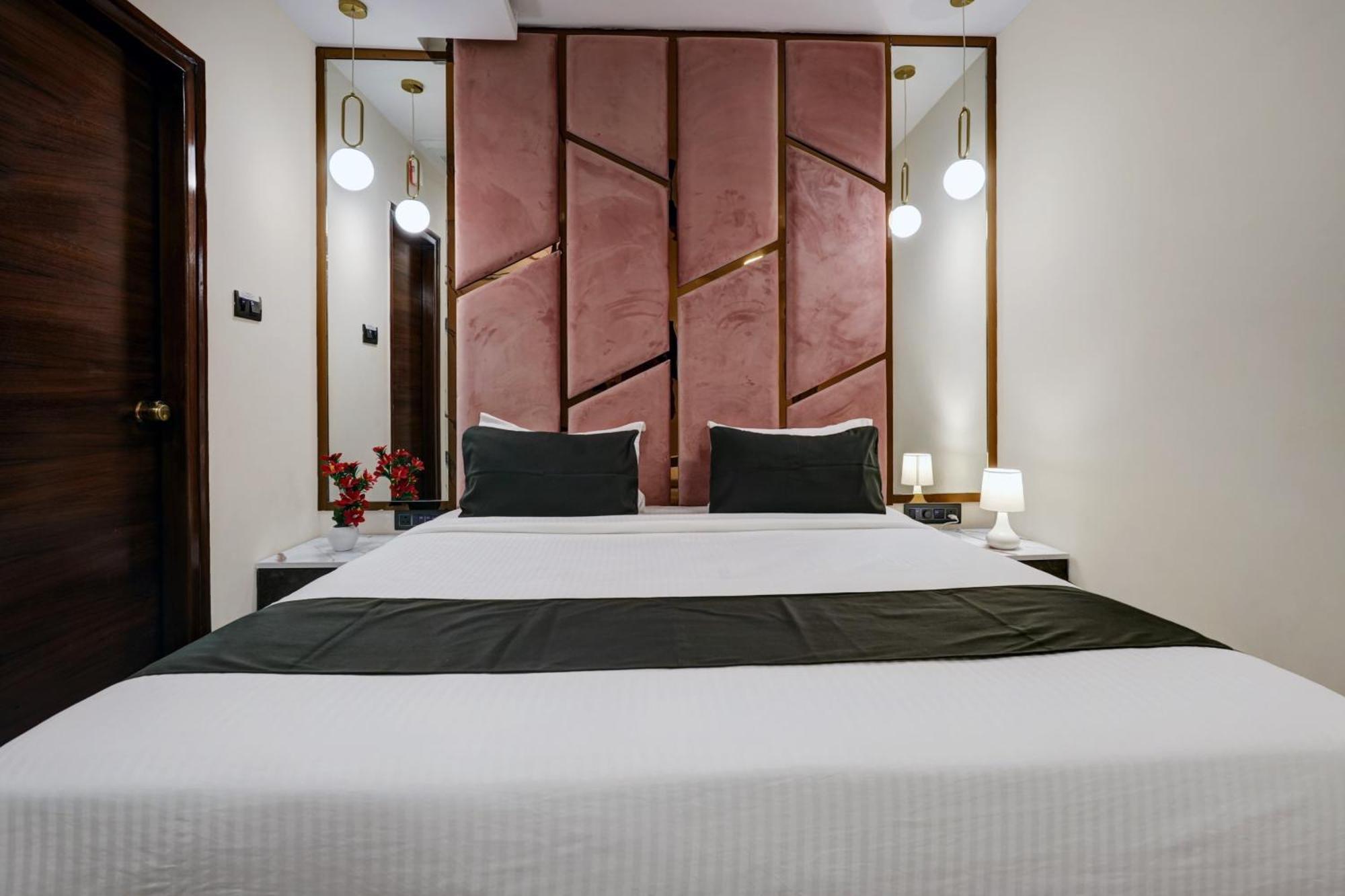 Astra Hotels & Suites - Koramangala バンガロール エクステリア 写真