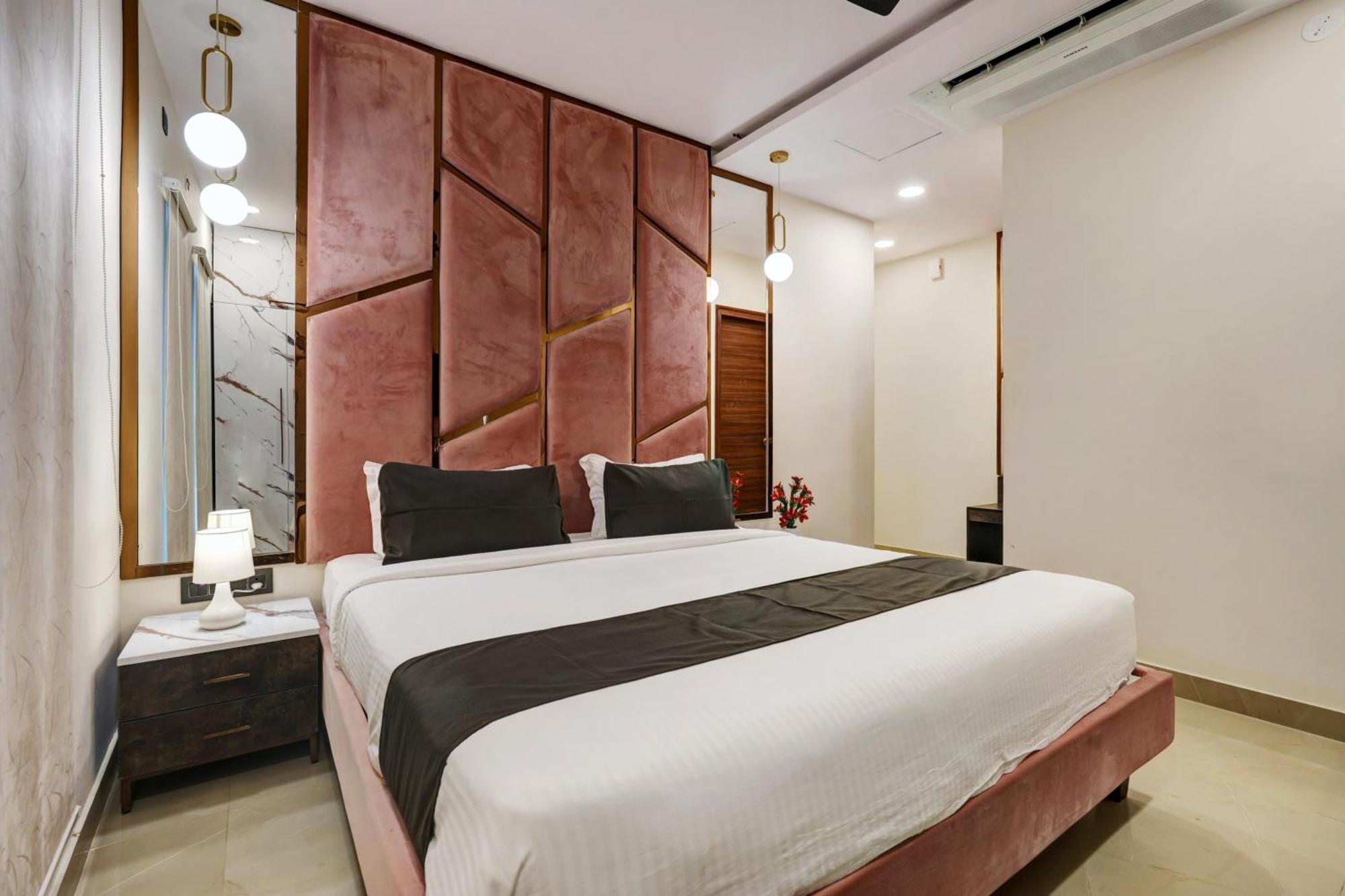 Astra Hotels & Suites - Koramangala バンガロール エクステリア 写真