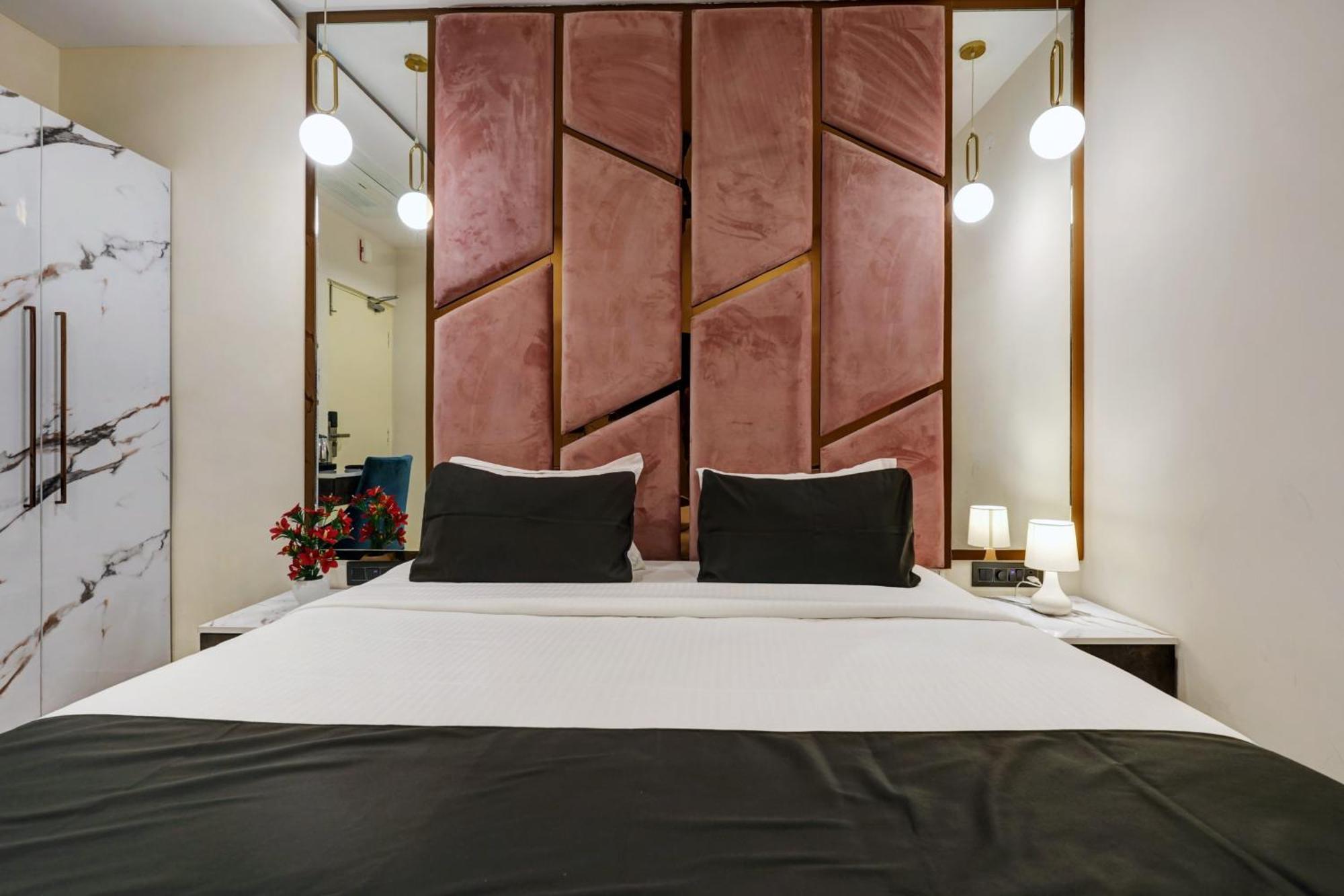 Astra Hotels & Suites - Koramangala バンガロール エクステリア 写真