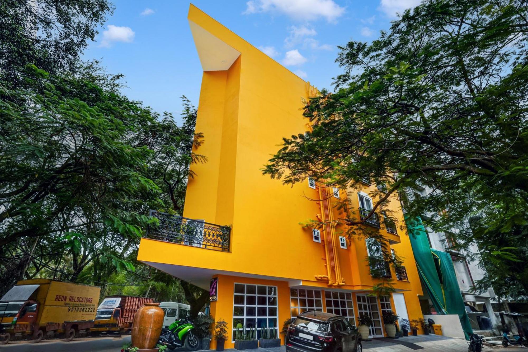Astra Hotels & Suites - Koramangala バンガロール エクステリア 写真