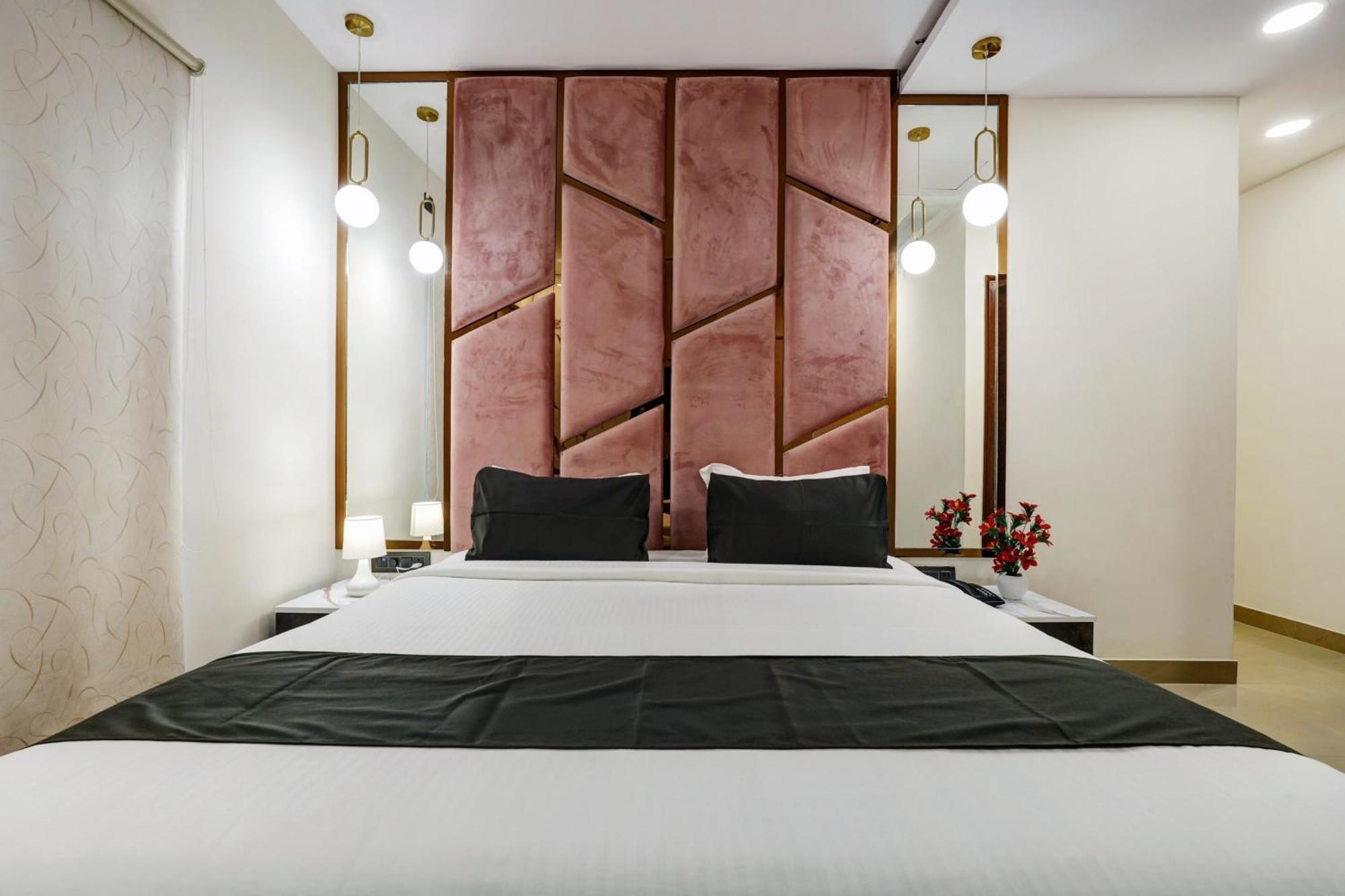 Astra Hotels & Suites - Koramangala バンガロール エクステリア 写真