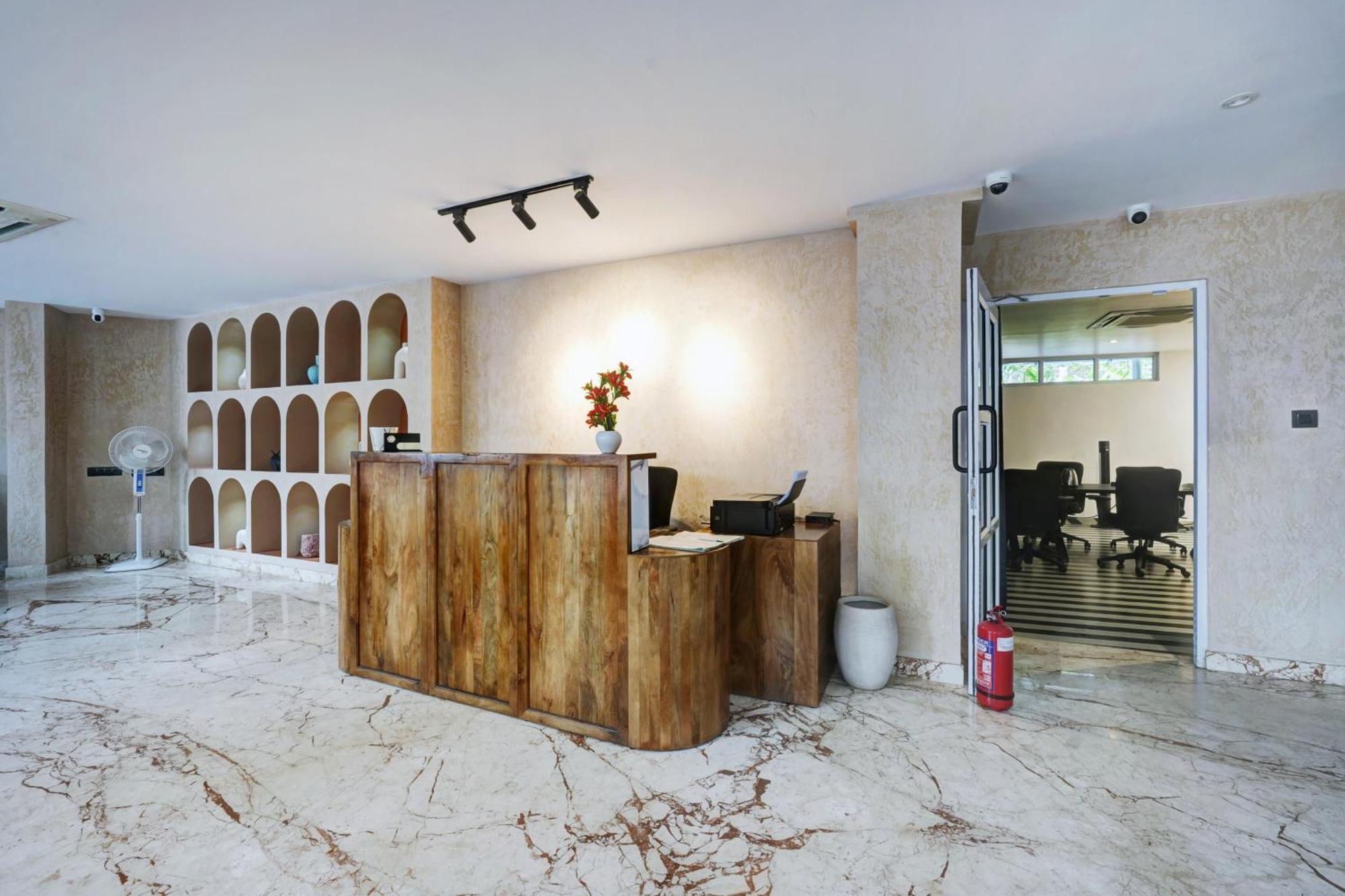 Astra Hotels & Suites - Koramangala バンガロール エクステリア 写真